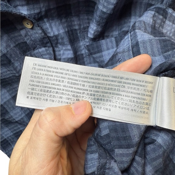 Abercrombie & Fitch Blue Plaid Button Up Shirt Women’s Medium Long Sleeve Top - Picture 4 of 4